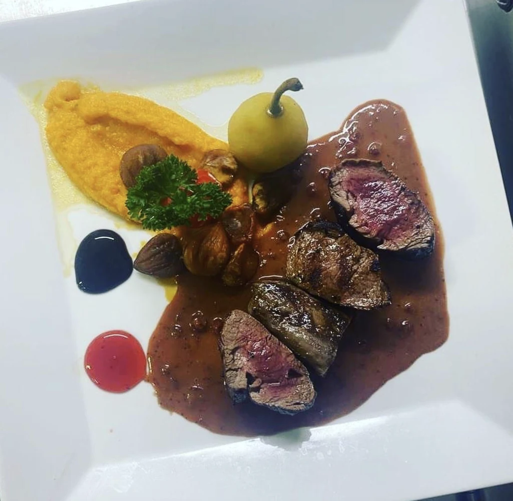 Médaillons de bœuf en sauce