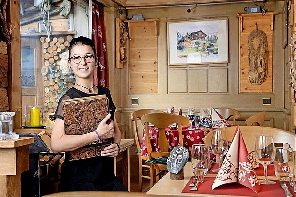 Service chaleureux au restaurant