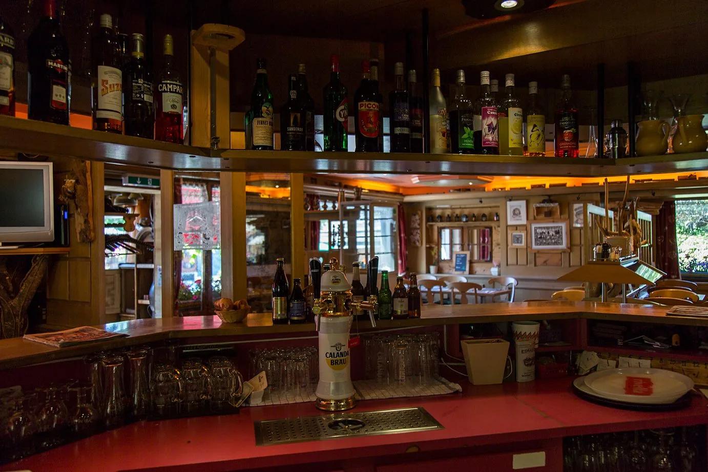 Le bar de La Terrasse : apéritifs, spiritueux et bière pression